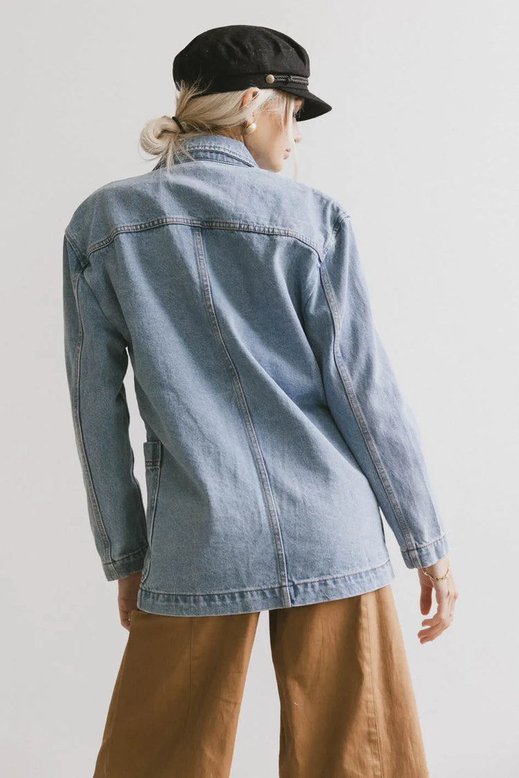 Plain color denim jacket in medium wash 