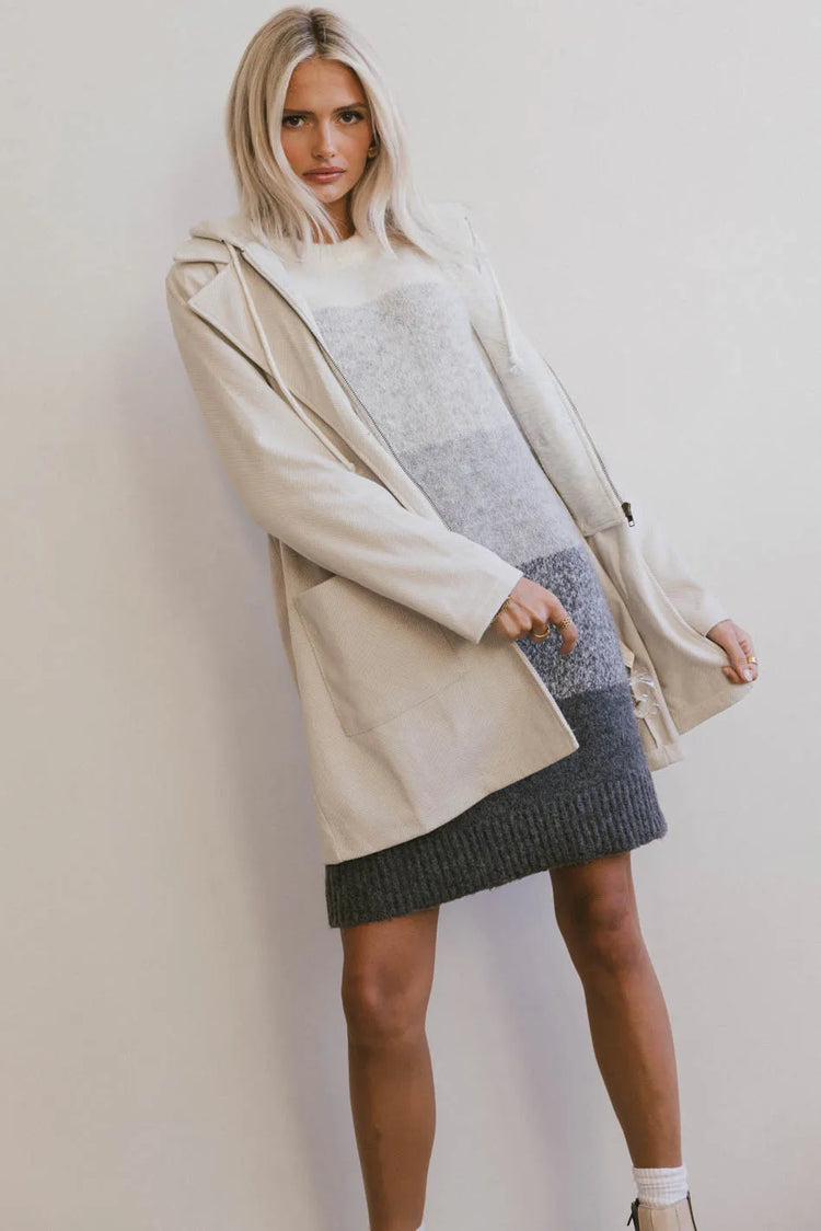 Long sleeves sweater dress in grey 