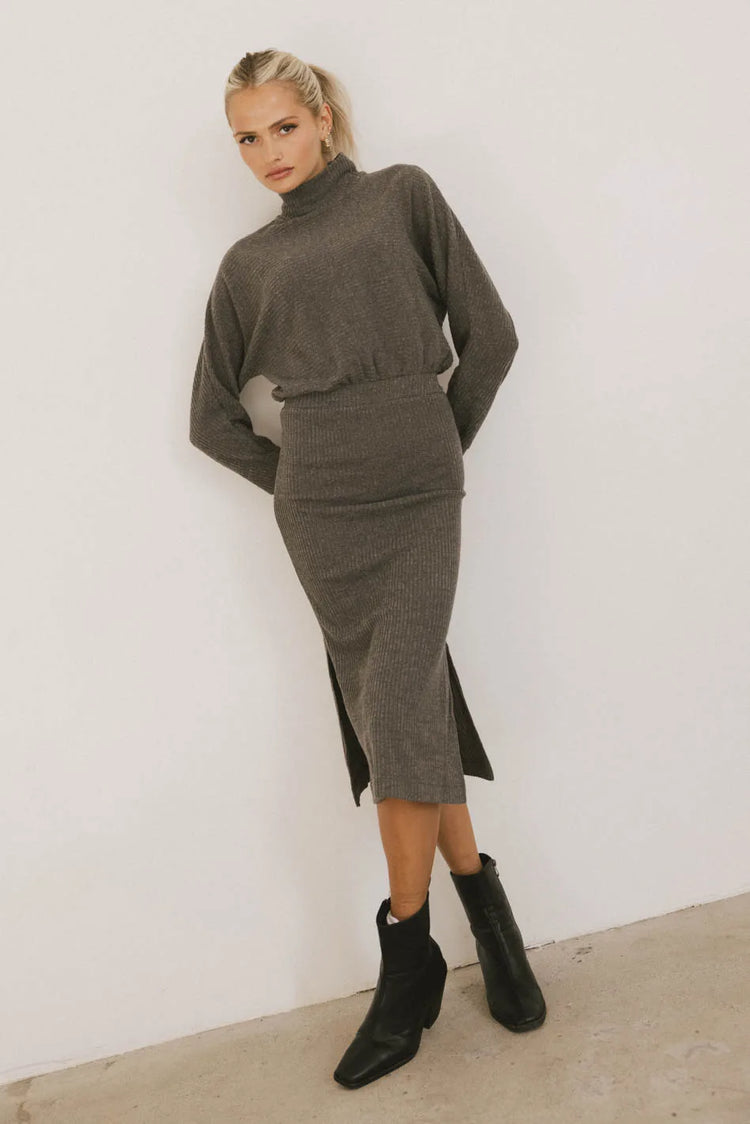 Knit dress in charcoal 