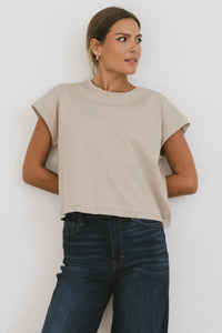 Basic top in tan 