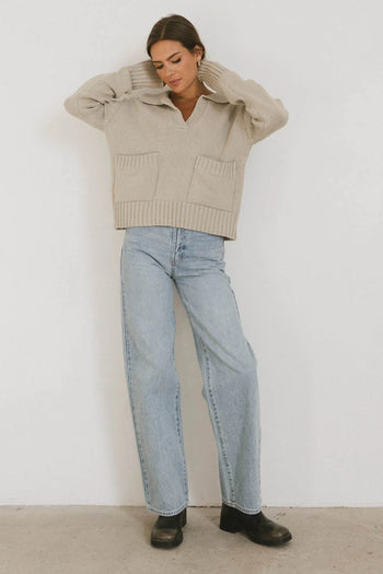 Knit sweater in taupe 