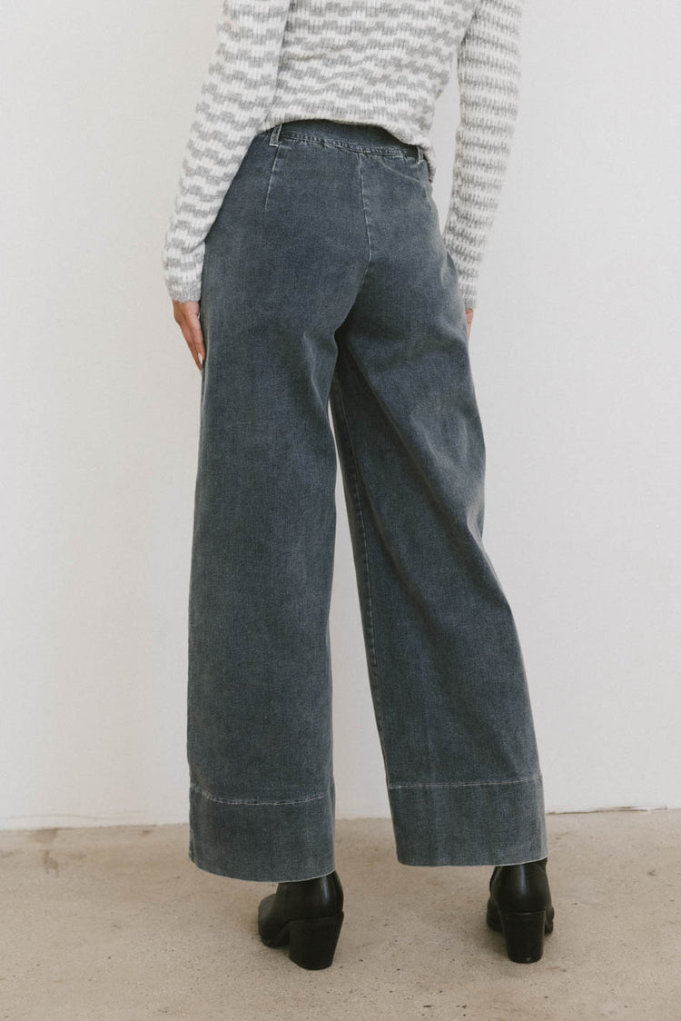 wide leg dark wash jeans