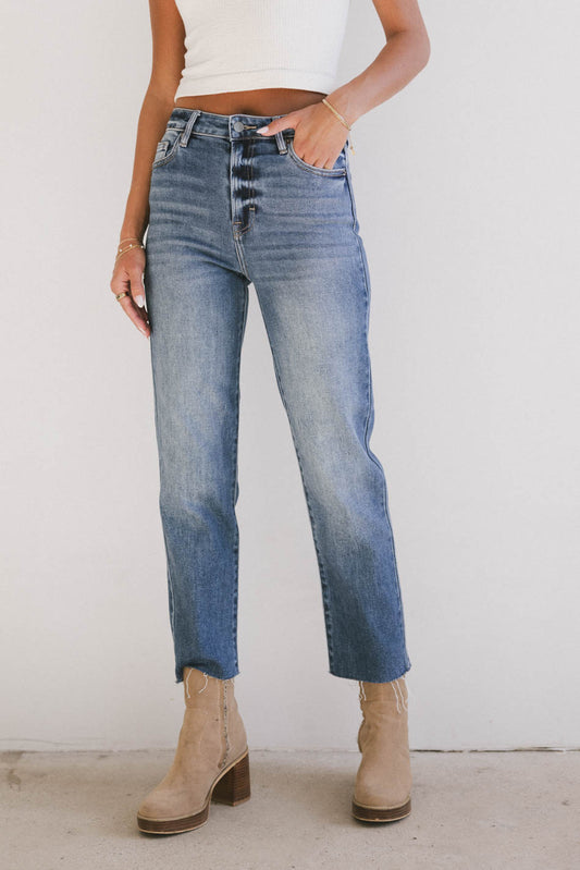 MEDIUM WASH CROPPED DENIM