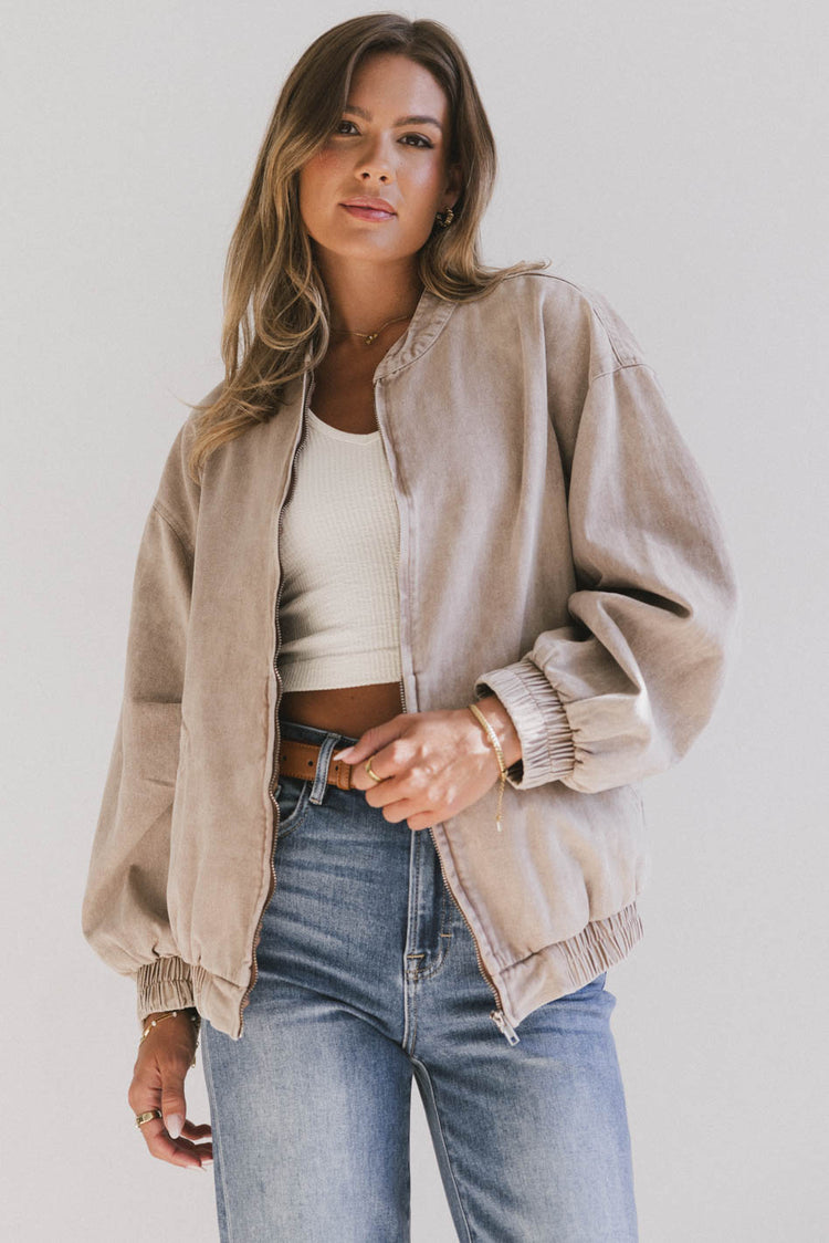 OVERSIZED BOMBER JACKET