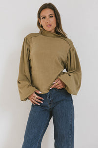 CONTRAST SWEATER IN OLIVE