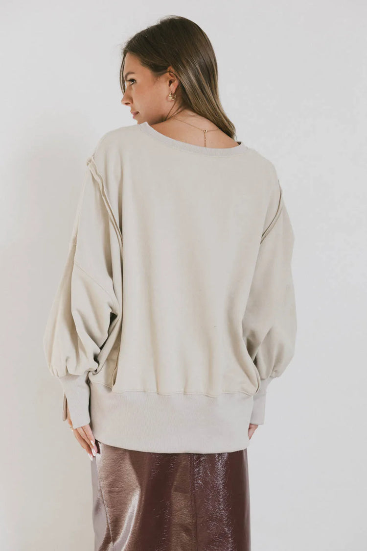 Plain back color top in taupe 