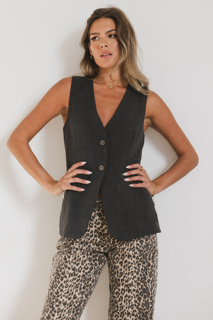 TWEED VEST IN GREY