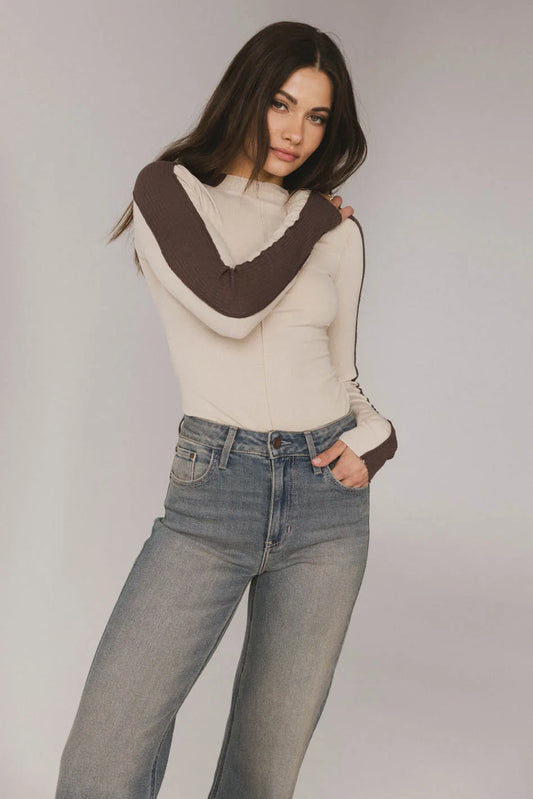 Long sleeves top in beige 