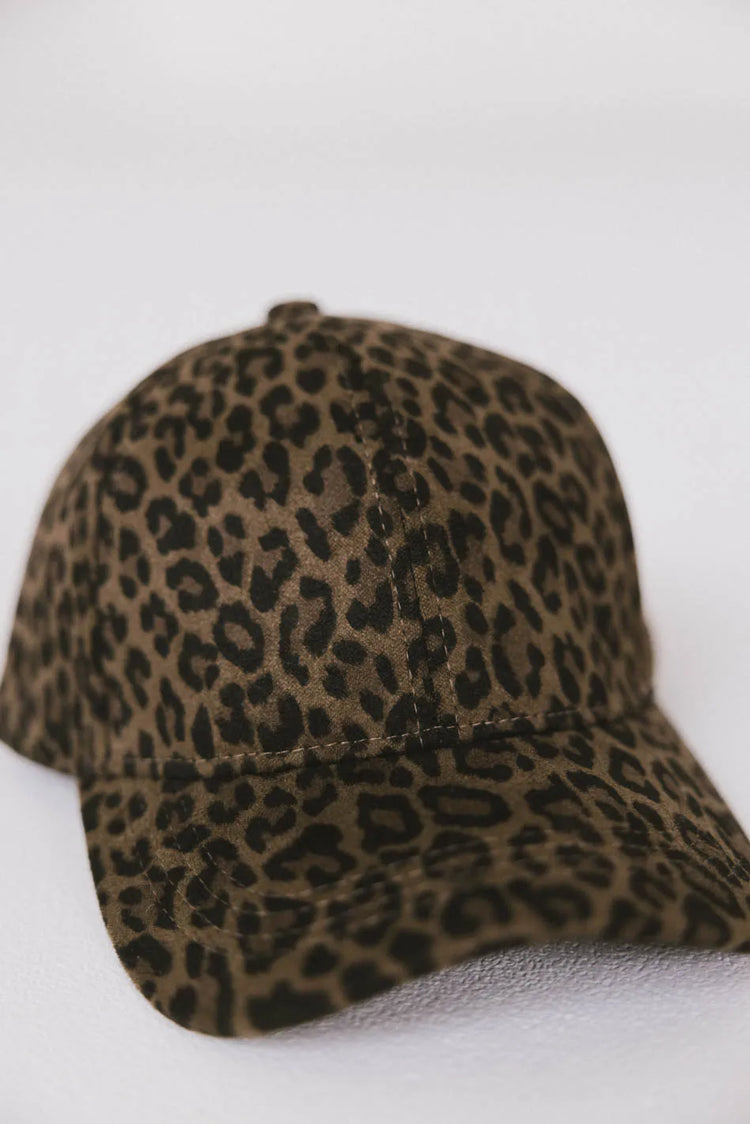 Basic leopard print hats 