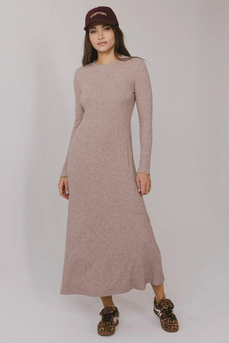 Plain color dress in taupe 