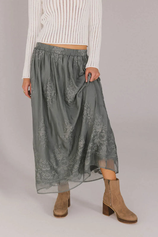 Woven embroidered skirt in teal 