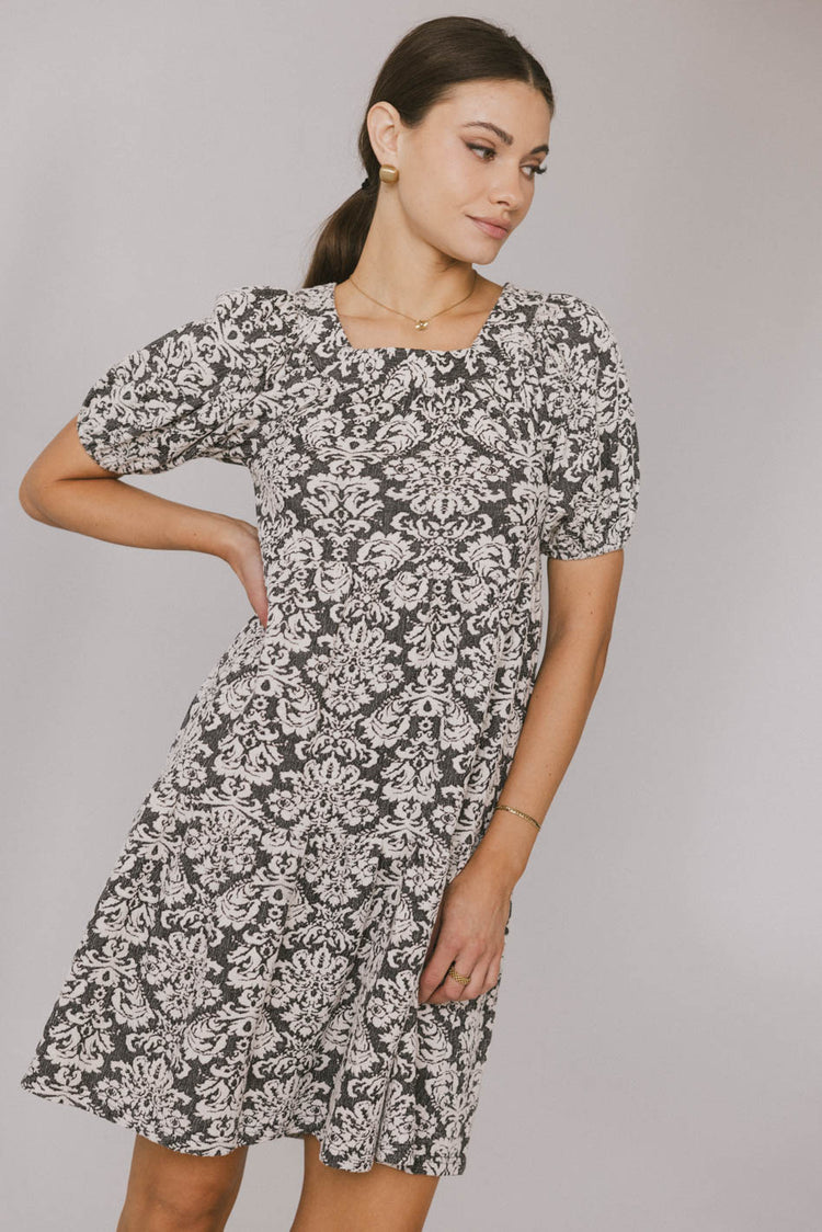 short sleeve emroidered mini dress