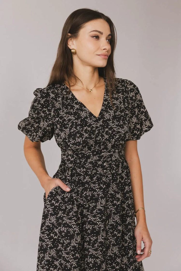 Short sleeves dress in black 