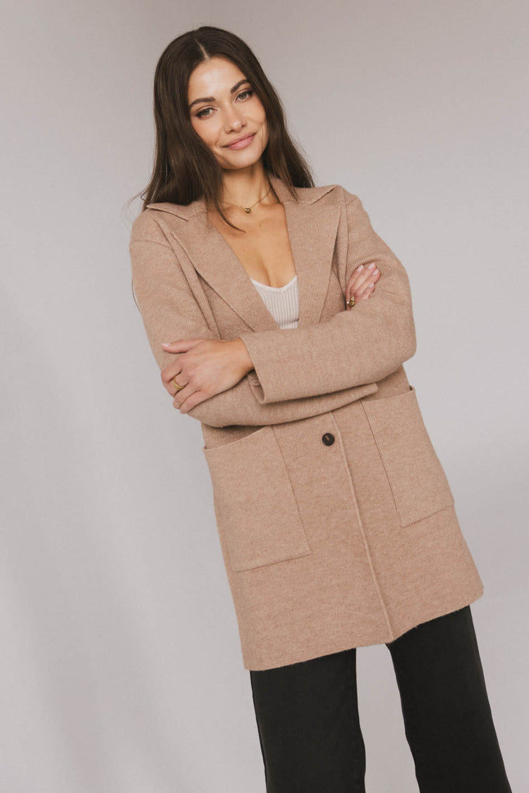 COLLARED MOCHA CARDIGAN