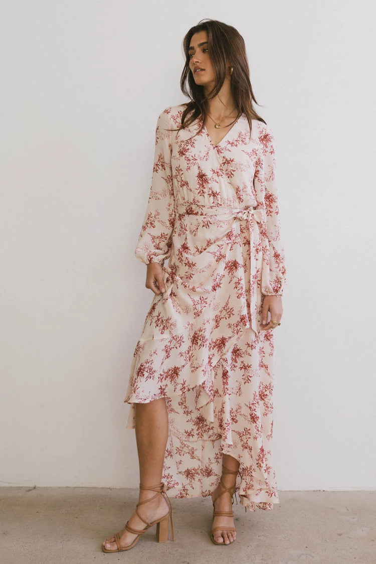 Long sleeves dress in floral 