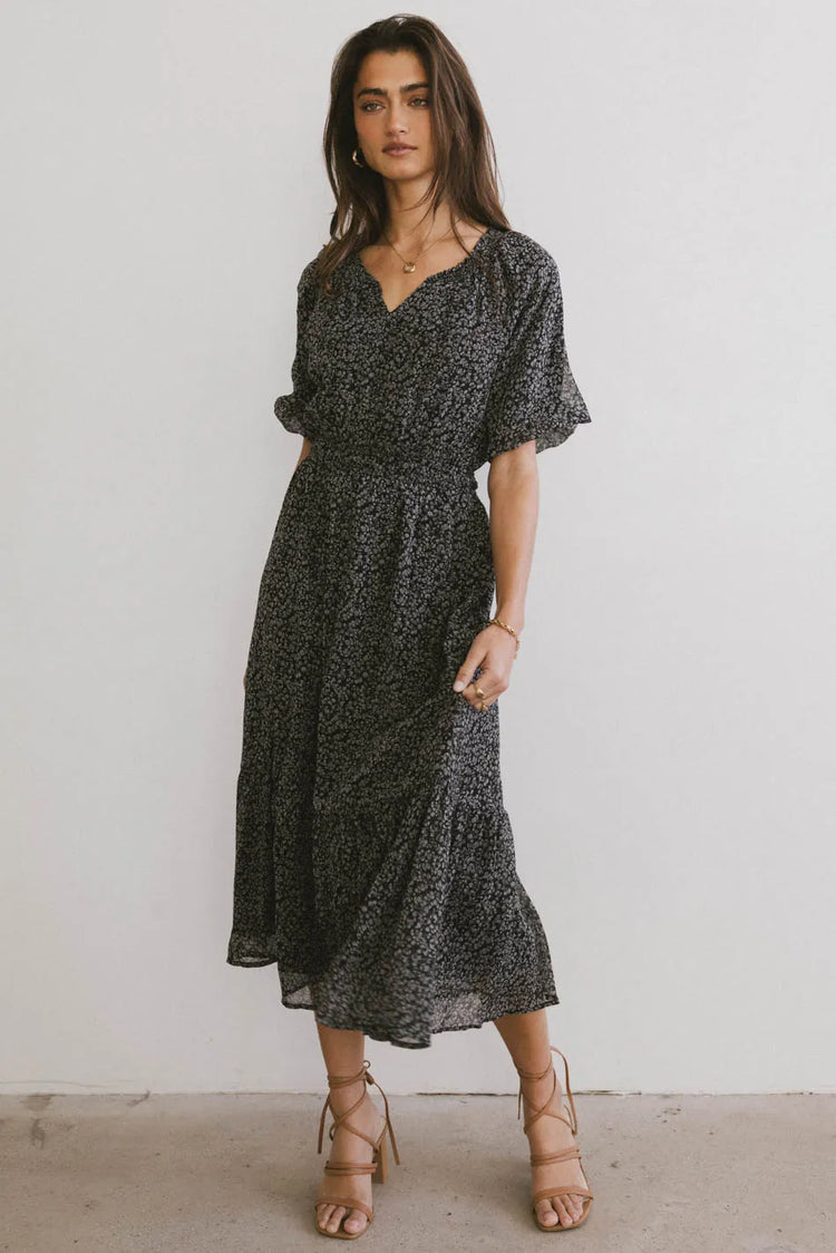 Floral midi dress in black 