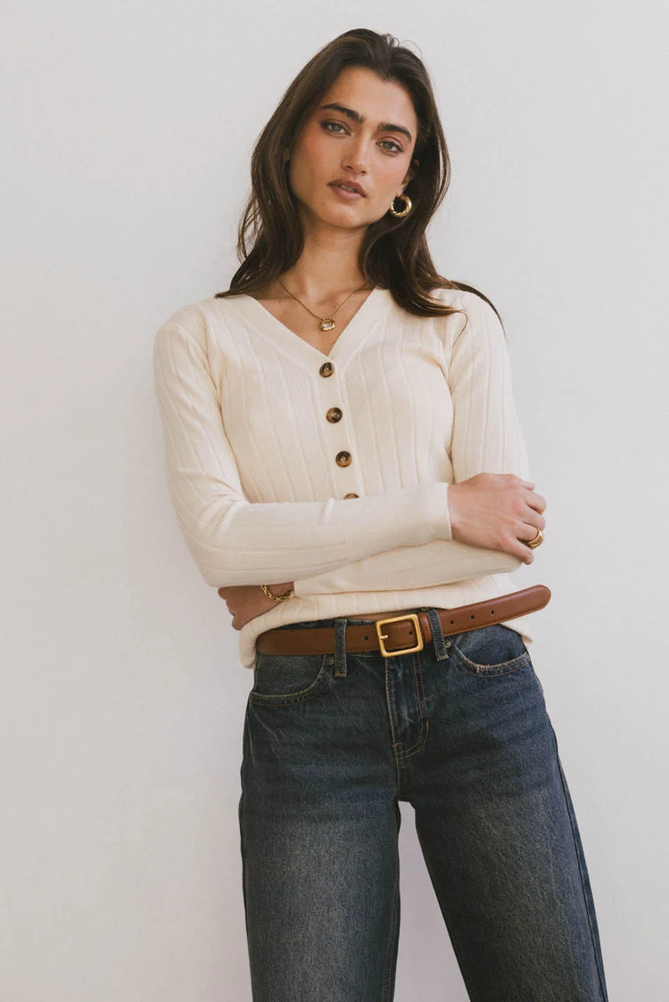 Long sleeves top in ivory 