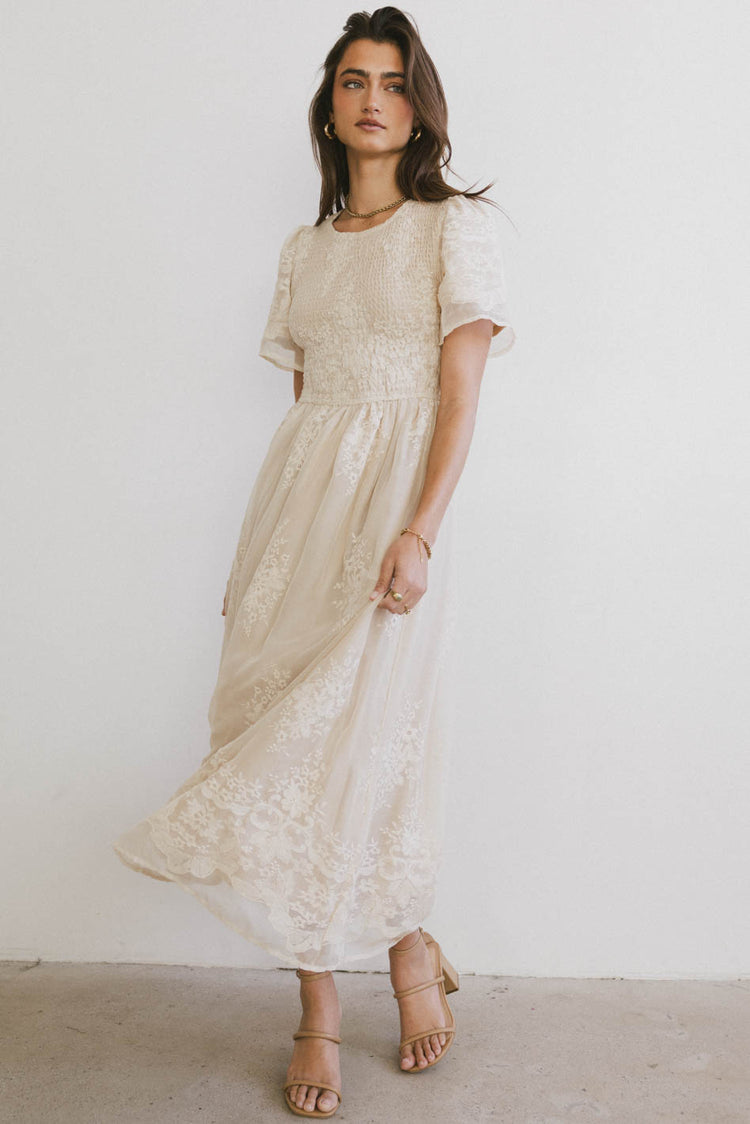 short sleeve embroidered lace detail dress