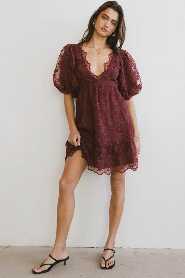 Mini dress in red brown 