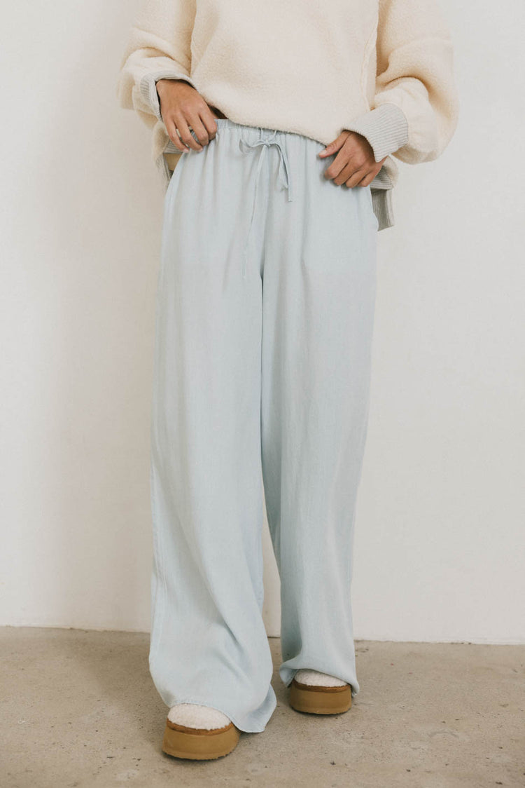 BLUE BAGGY PANTS WITH DRAWSTRING