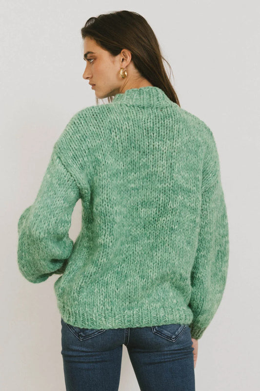 Plain color sweater in green 