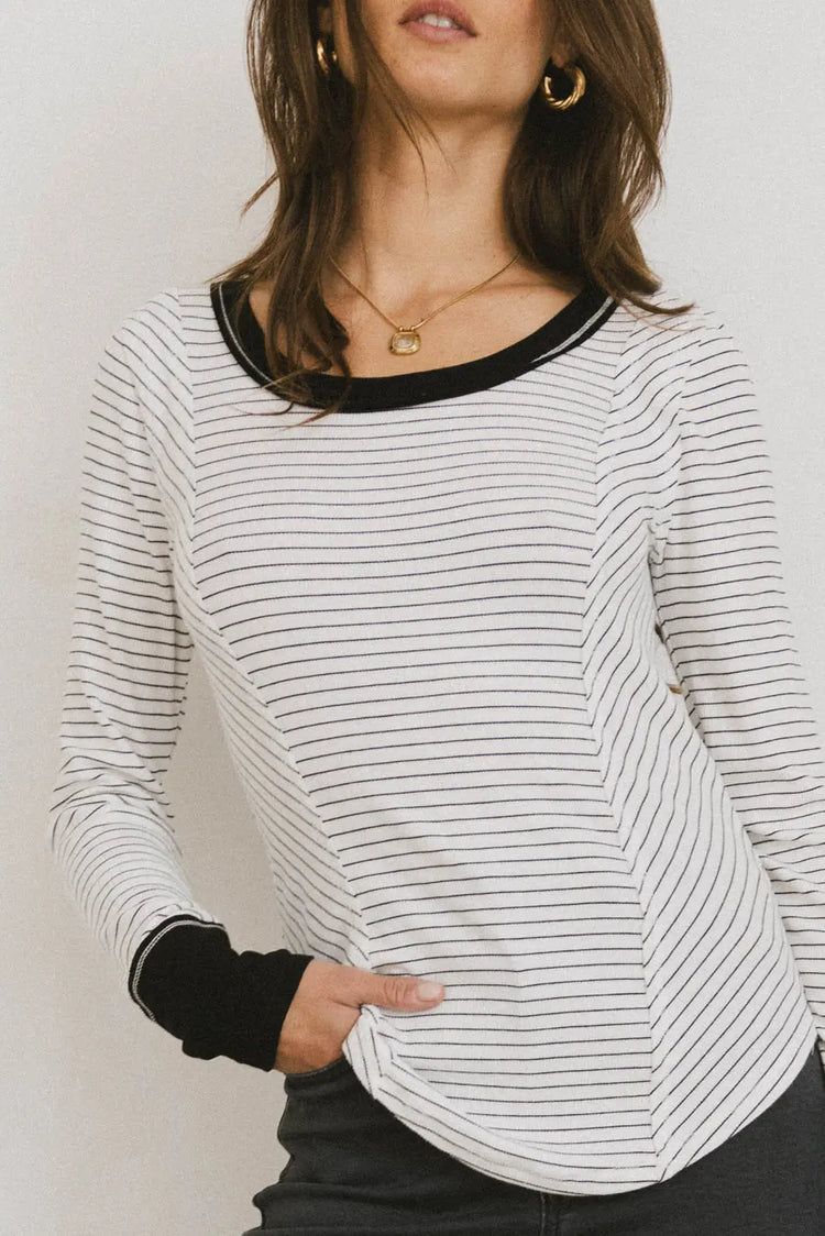 Round neck top in black 