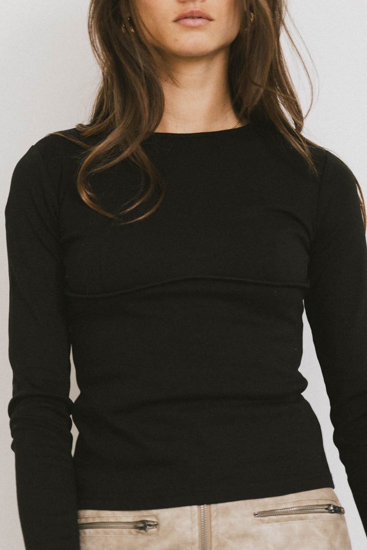 BLACK LONG SLEEVE TOP