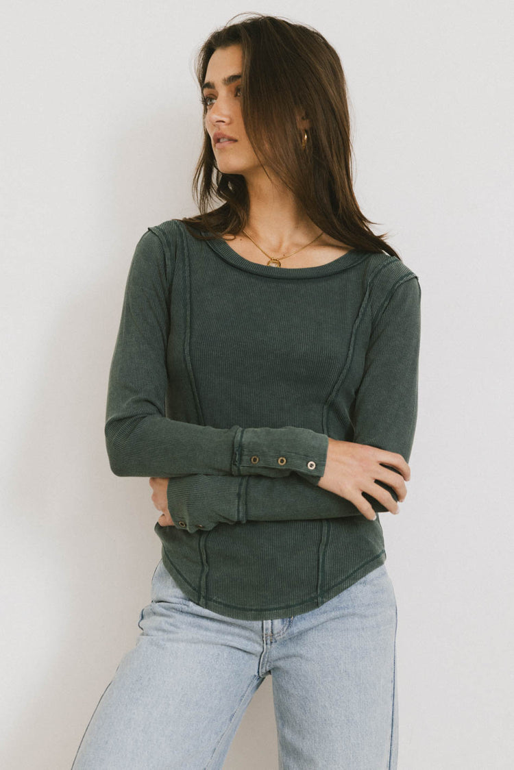 button detail ribbed top in forest green