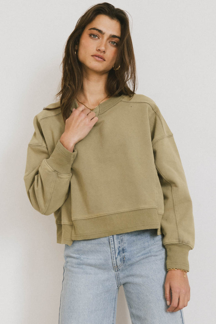 raw hem green cropped sweater top