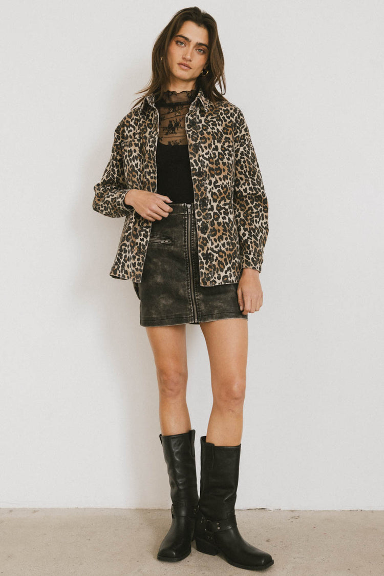 LEOPARD PRINT COLLAR JACKET