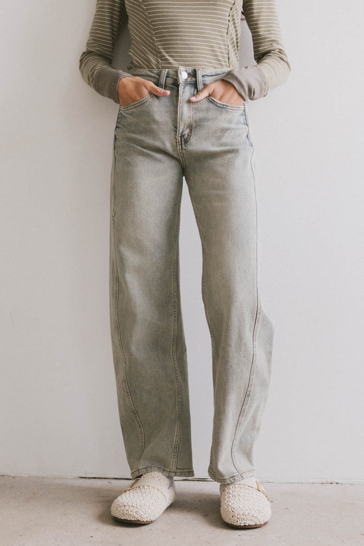 light wash slim fit barrel jeans