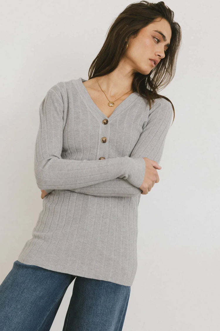 Long sleeves top in grey 