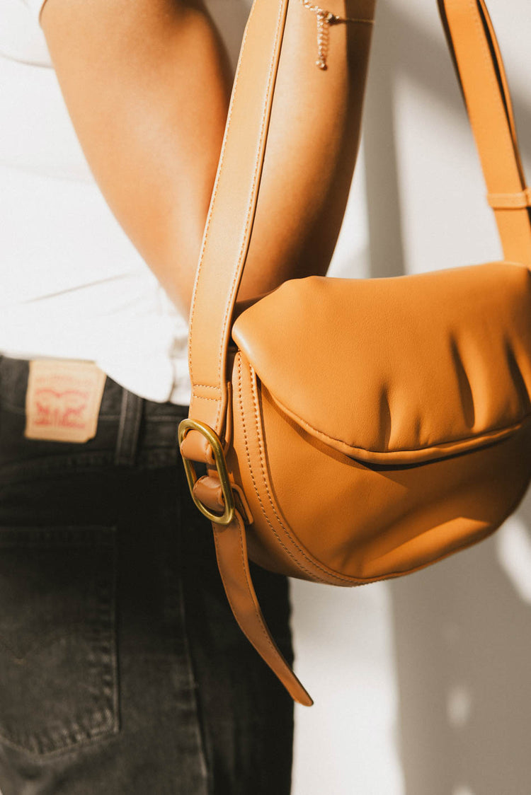 TAN LEATHER PURSE