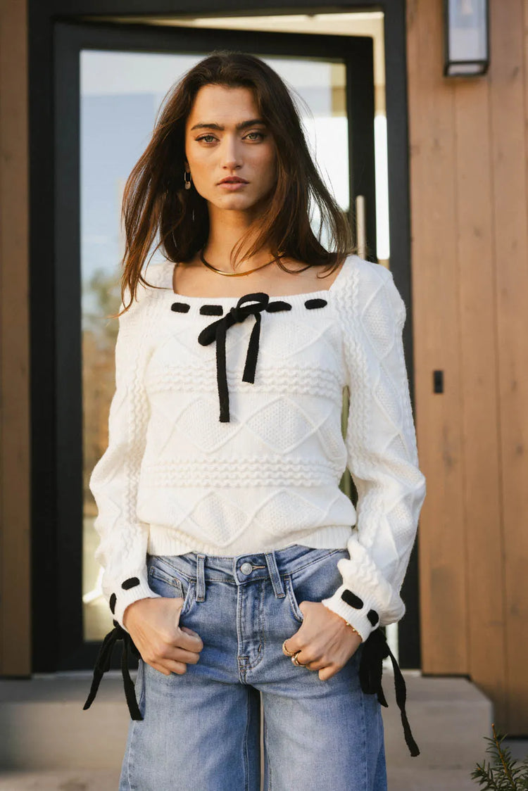 Front bow top in cream 