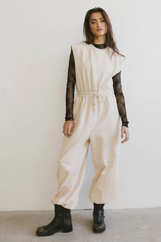 Round neck jumpsuit in cream 