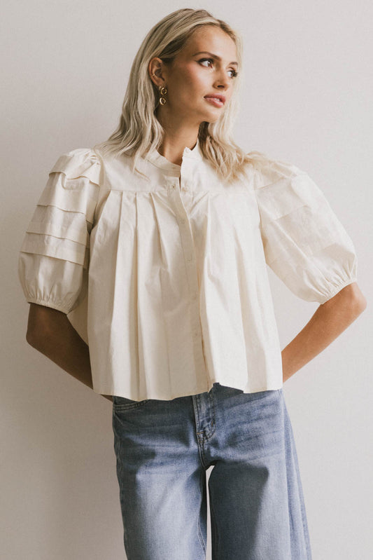 pleated short sleeve blouse