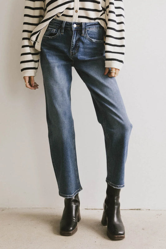 High waist denim jeans in dark wash 