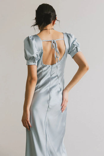 Adjustable tie back dress in light blue 
