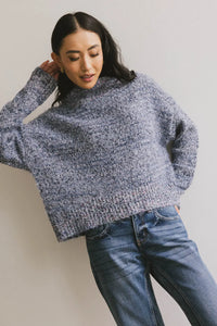 Knit sweater in blue 