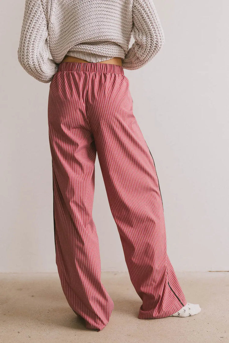 Striped pants in red 