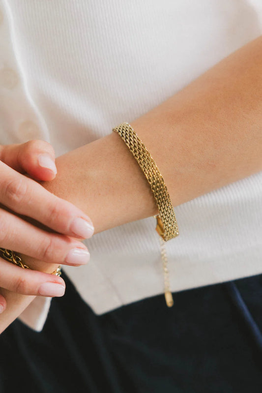 Gold bracelet 