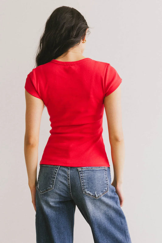 Plain color top in red 