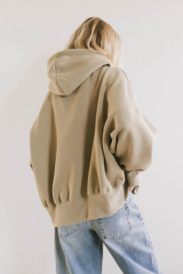 Plain color hoodie in olive 