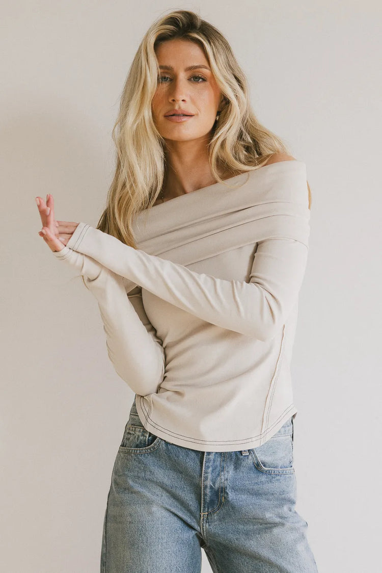 Long sleeves top in sand 