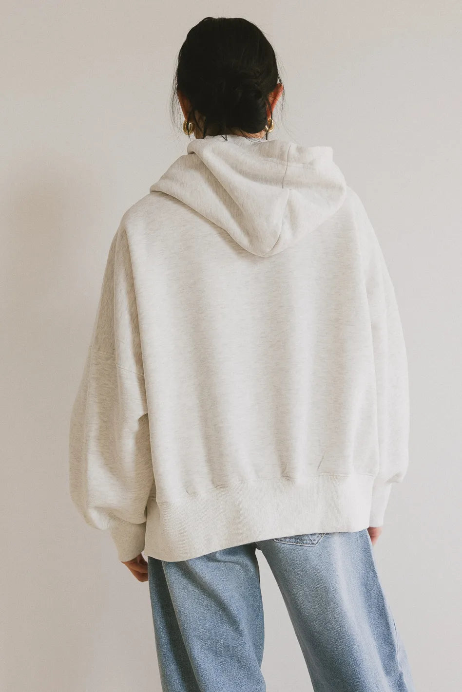 Plain color hoodie in grey 