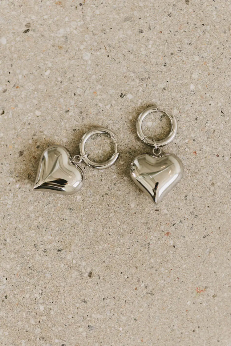 Heart silver earrings 