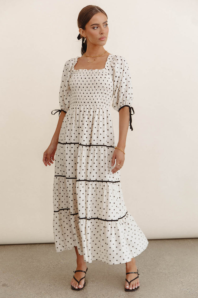 3/4 Sleeves dress in cream 