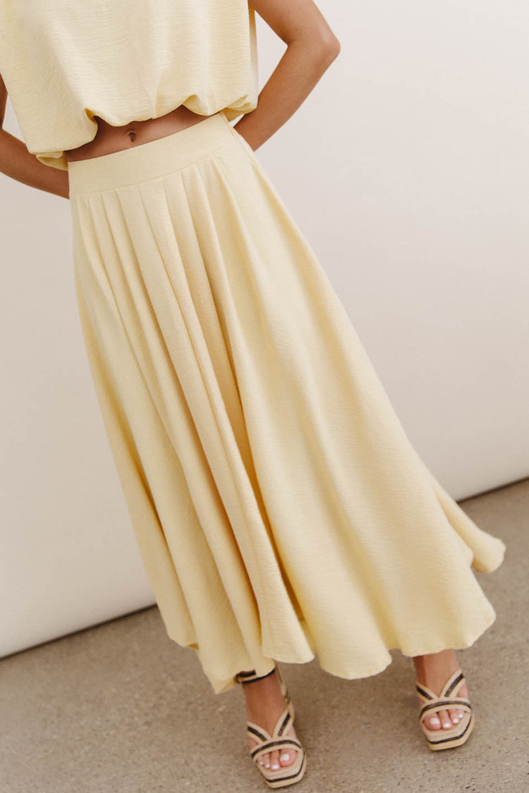 flowy maxi skirt in yellow