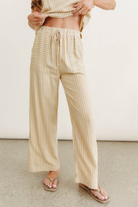 Elastic waist pants in yellow 