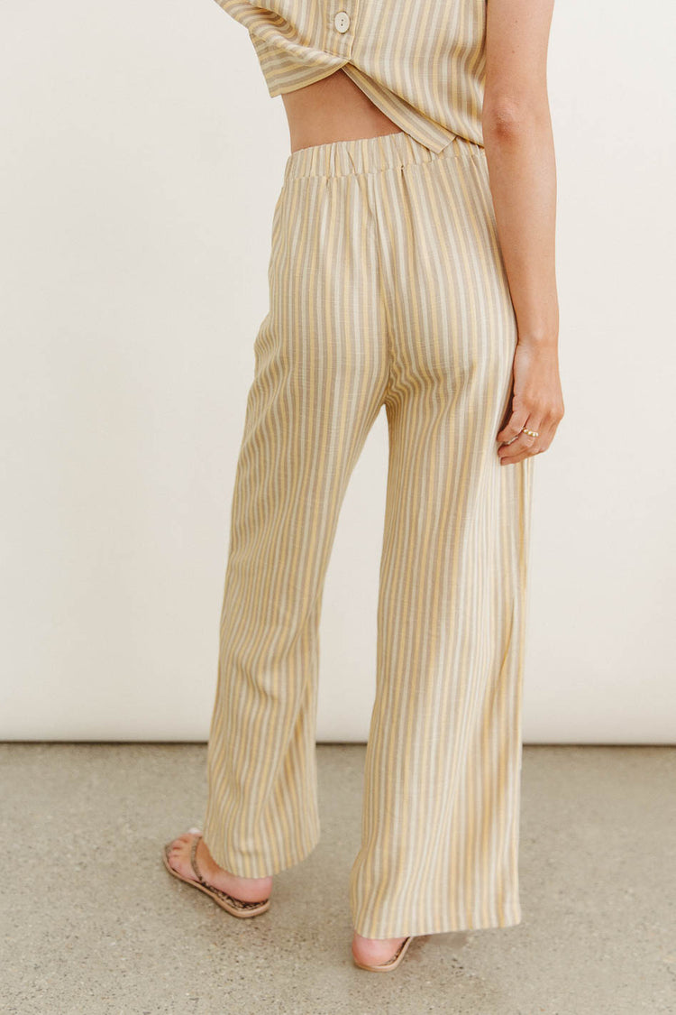 Striped pants in yellow 